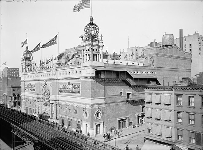 Hippodrome New York 1905: Vintage Cross Stitch Pattern (PDF) - Image 2