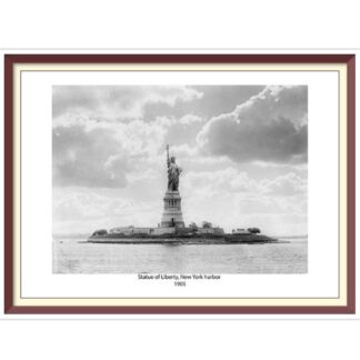 Statue of Liberty Cross Stitch Pattern: Retro New York 1905 (PDF)