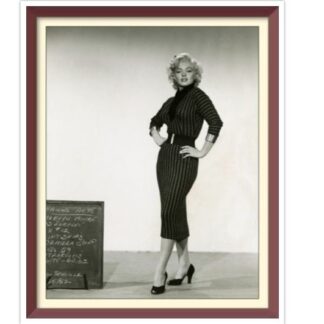 Marilyn Monroe - Cross Stitch Pattern - PDF Counted Vintage  Full Cross Stitches - 4 Sizes