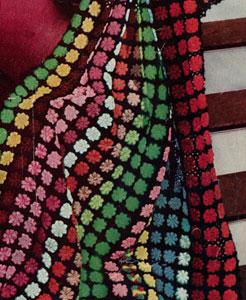 Vintage Crochet Pattern Afghan Plaid Flower - Country Home Decor - PDF English
